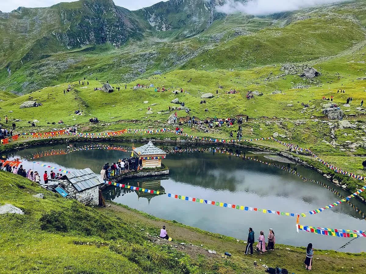 Yulla Kanda Trek: The Offbeat Kinnaur Trek Most People Miss